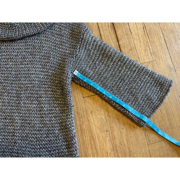 Tommy Bahama Wool Cowl Neck Grey Cozy Sweatshirt Womens Size Large - Picture 6 of 7